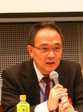 尾崎孝平氏